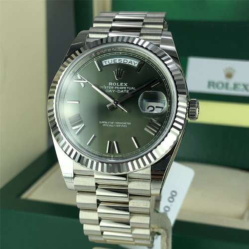 Rolex Daytona Automatic Green dial with silver chain men's watch