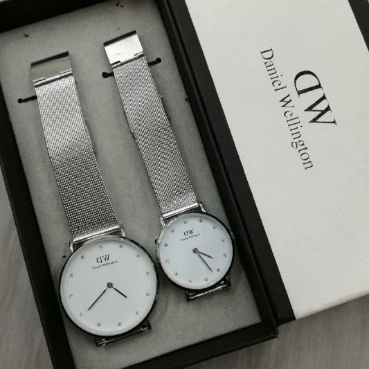 Daniel Wellington silver chain couple watches