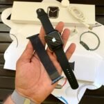 Apple Iwatch Series 7 With Extra Belt